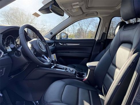 New 2025 MAZDA CX-5 Carbon Edition image 4