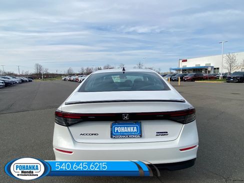 New 2026 Honda Accord Hybrid Sport image 4