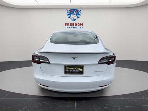 Used 2021 Tesla Model 3 Performance image 5