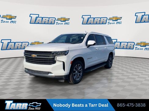 Used 2021 Chevrolet Suburban LT RWD image 4