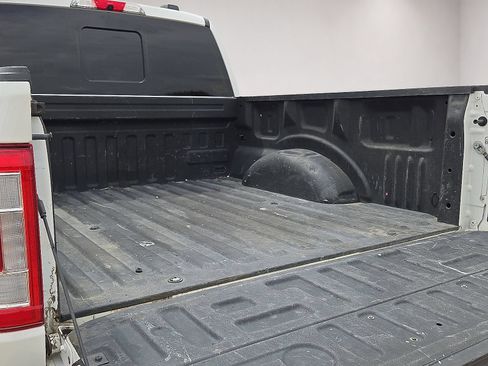 Used 2023 Ford F150 Lariat w/ Equipment Group 502A High AWD/4WD image 14