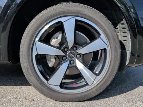Used 2023 Audi Q5 2.0T Premium Plus w/ Premium Plus Package AWD/4WD image 14