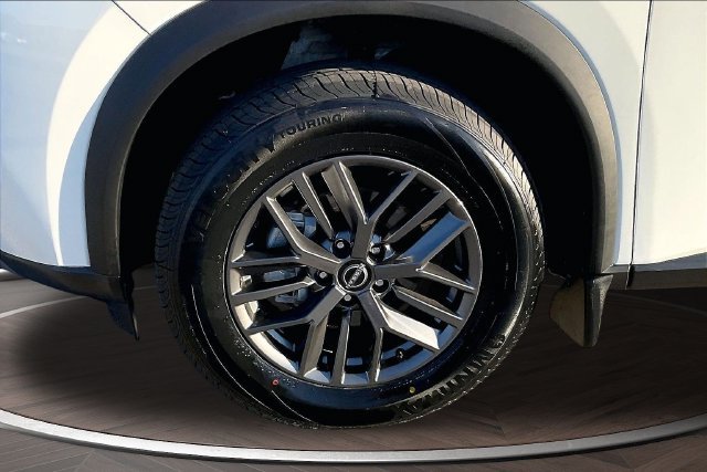 Certified 2023 Nissan Rogue S FWD image 8