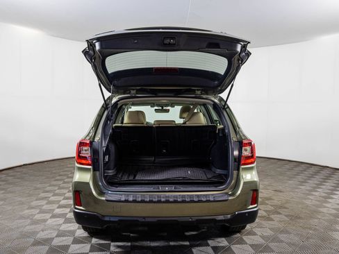 Used 2017 Subaru Outback 2.5i Limited AWD/4WD image 45