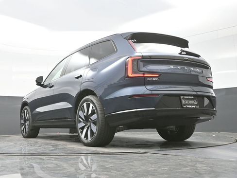 New 2025 Volvo EX90 Plus w/ Protection Package Premier image 40