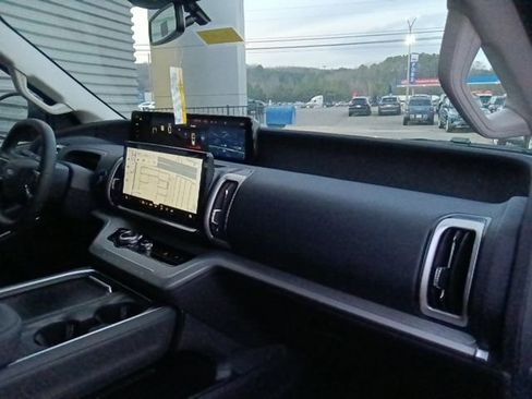 New 2026 Ford Expedition Active image 40