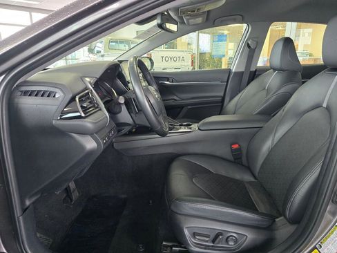 Used 2024 Toyota Camry XSE image 21