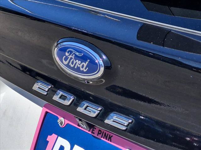 Used 2022 Ford Edge ST-Line w/ Class II Trailer Tow Package AWD/4WD image 13