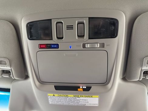 Used 2016 Subaru Outback 2.5i Limited image 24