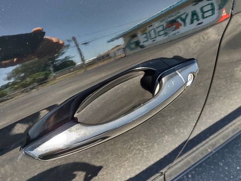 Used 2019 Hyundai Elantra SEL w/ Cargo Package image 10