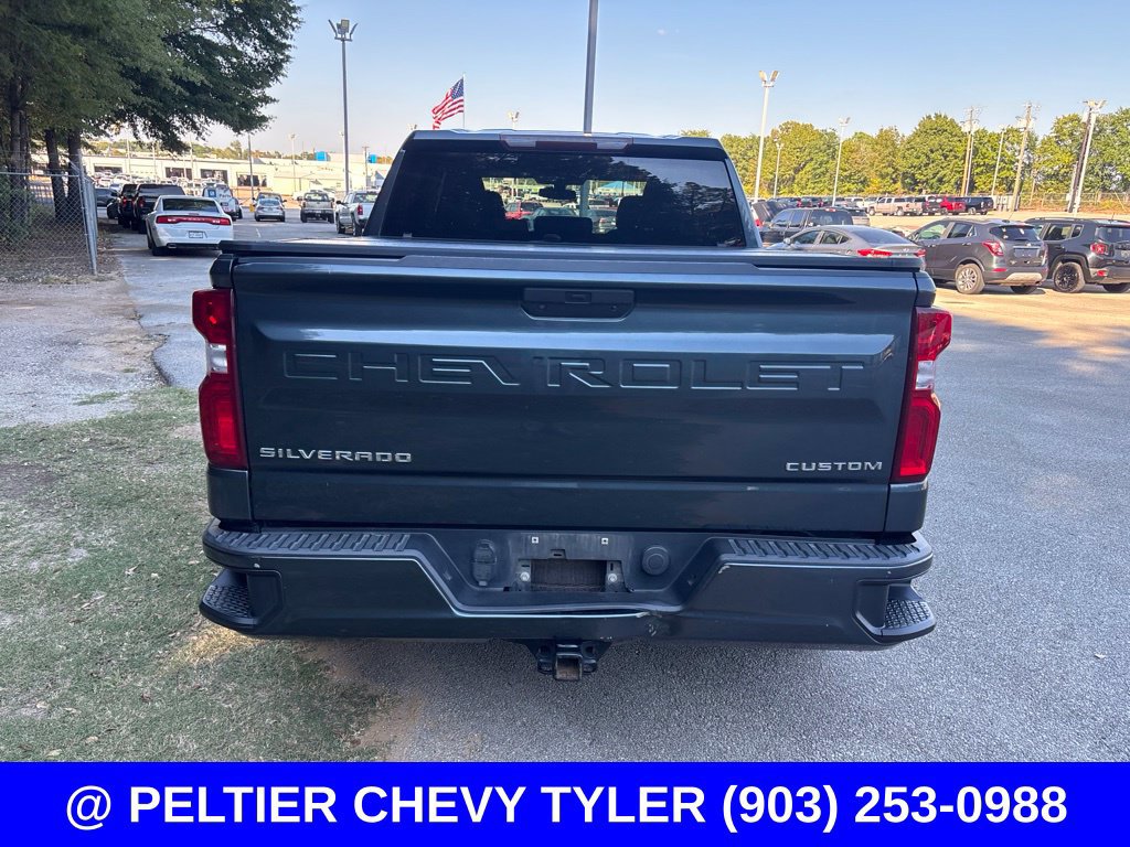 Used 2020 Chevrolet Silverado 1500 Custom w/ Custom Value Package RWD image 6
