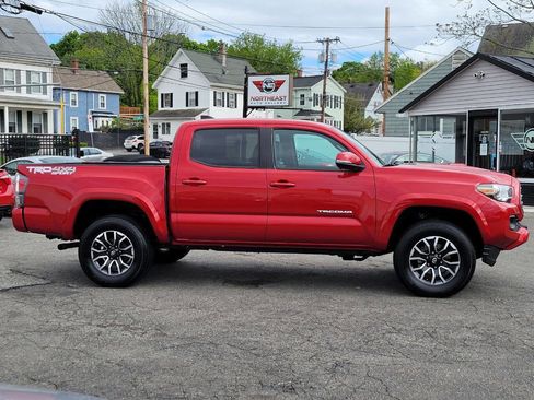 Used 2020 Toyota Tacoma 4x4 Double Cab image 5