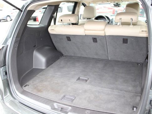 Used 2011 Hyundai Santa Fe Limited image 24