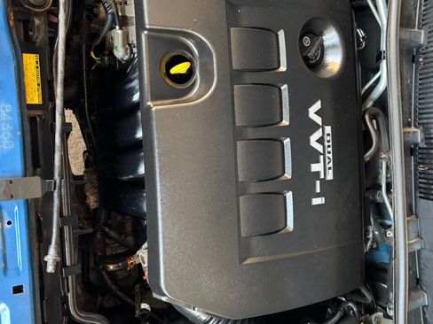 Used 2010 Toyota Corolla LE FWD image 26