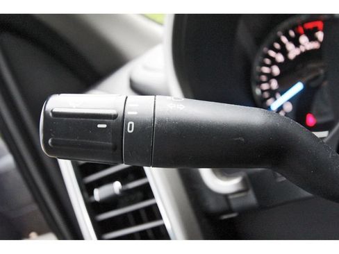 Used 2019 Ford F150 Lariat RWD image 18