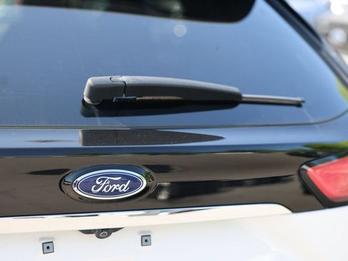 Certified 2020 Ford Edge SEL w/ Convenience Package AWD/4WD image 30