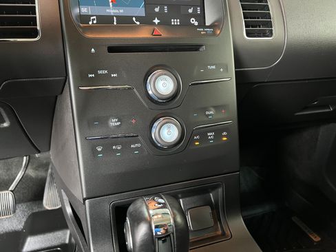 Used 2016 Ford Flex SEL w/ Equipment Group 202A AWD/4WD image 15