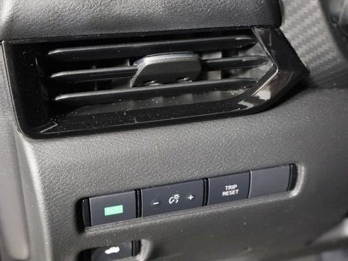 Used 2021 Nissan Sentra SV FWD image 20
