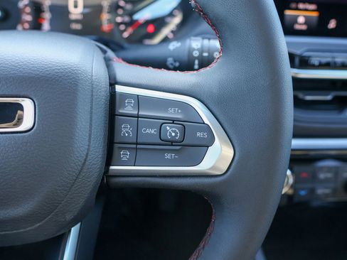 New 2026 Jeep Compass Trailhawk image 27