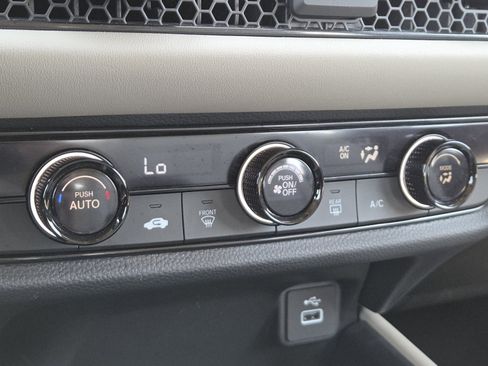Used 2024 Honda HR-V LX image 28