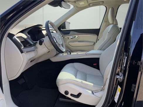 Used 2023 Volvo XC90 B6 Plus AWD/4WD image 15