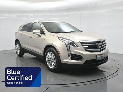 Used 2017 Cadillac XT5 FWD image 1