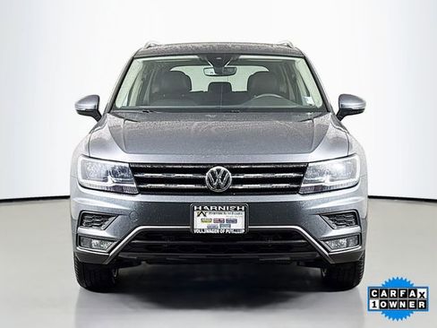 Used 2021 Volkswagen Tiguan SEL image 2