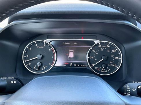 Used 2025 Nissan Rogue SV w/ SV Premium Package FWD image 24