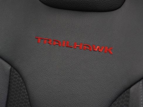 Certified 2024 Jeep Compass Trailhawk image 22