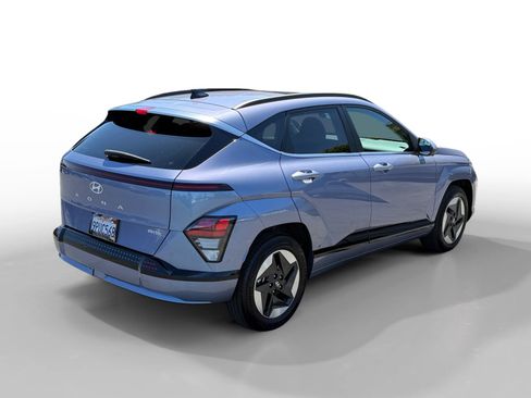 Certified 2024 Hyundai Kona Limited FWD image 5