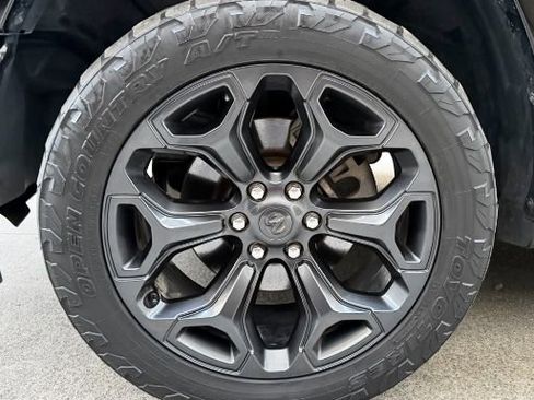 Used 2020 RAM 1500 Limited w/ Black Appearance Package image 34