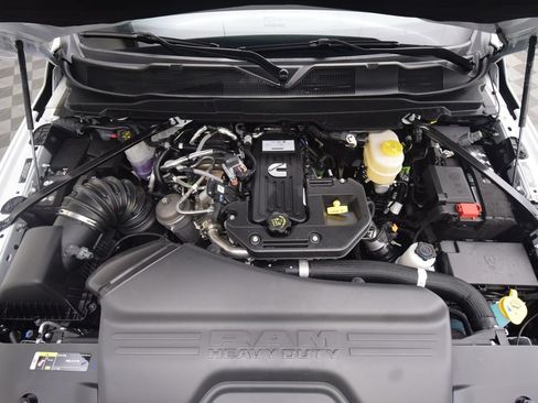 New 2026 RAM 2500 Big Horn AWD/4WD image 10