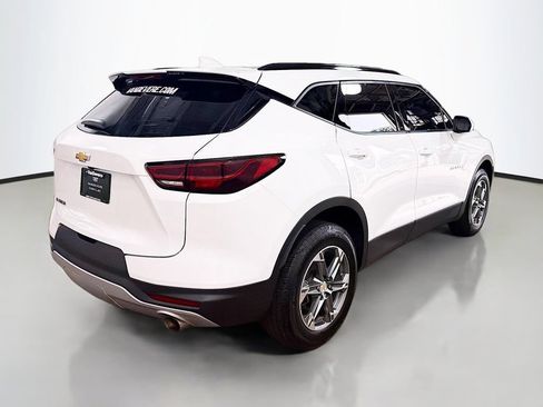 Used 2023 Chevrolet Blazer LT w/ Convenience Package FWD image 9