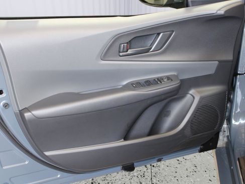 Used 2026 Toyota Prius LE w/ Protection Package #3 (TMS) FWD image 45