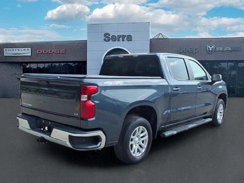 Used 2022 Chevrolet Silverado 1500 LT AWD/4WD image 7