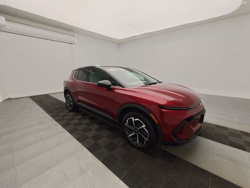 New 2026 Chevrolet Equinox EV LT image 6