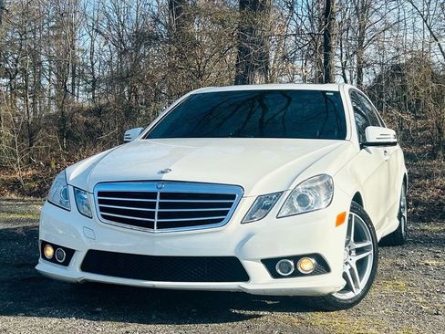 Used 2010 Mercedes-Benz E 350 Sedan image 1
