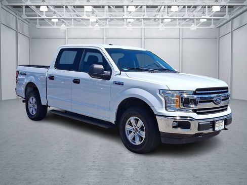 Used 2018 Ford F150 XLT AWD/4WD image 4