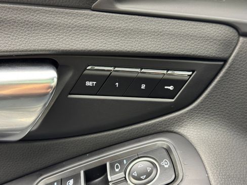 Used 2015 Porsche 911 Carrera 4S image 18