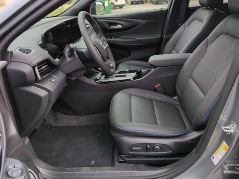 New 2026 Buick Envista Sport Touring w/ Convenience I Package FWD image 17