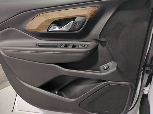 Used 2020 GMC Terrain SLE w/ Driver Convenience Package image 39