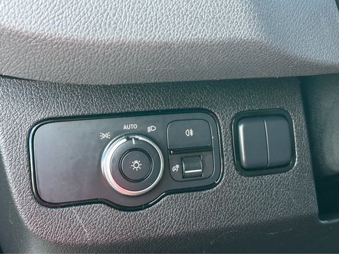 Used 2022 Mercedes-Benz Sprinter 3500 image 15