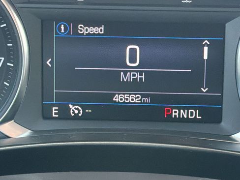 Used 2024 Chevrolet Equinox LT FWD image 25