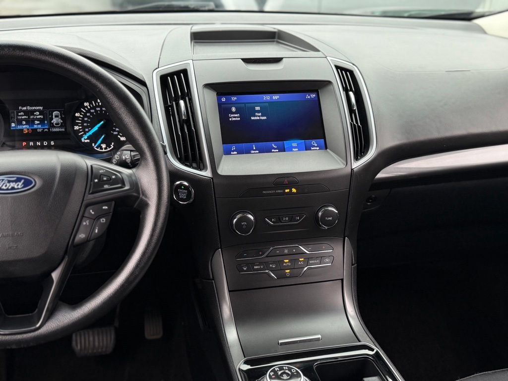Used 2020 Ford Edge SE w/ Cargo Accessory Package FWD image 17