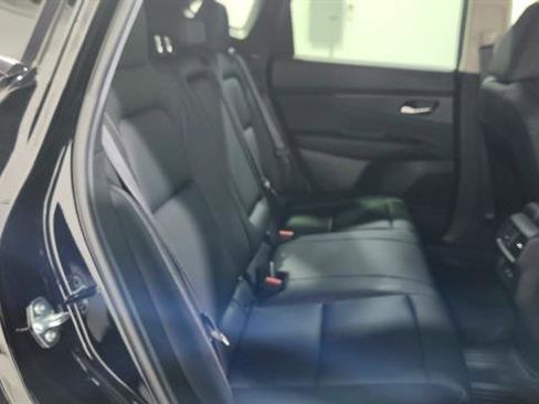 Certified 2025 Nissan Murano SV image 55