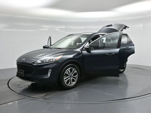 Used 2022 Ford Escape SEL image 30