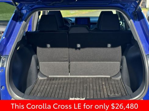 Used 2024 Toyota Corolla Cross LE image 18