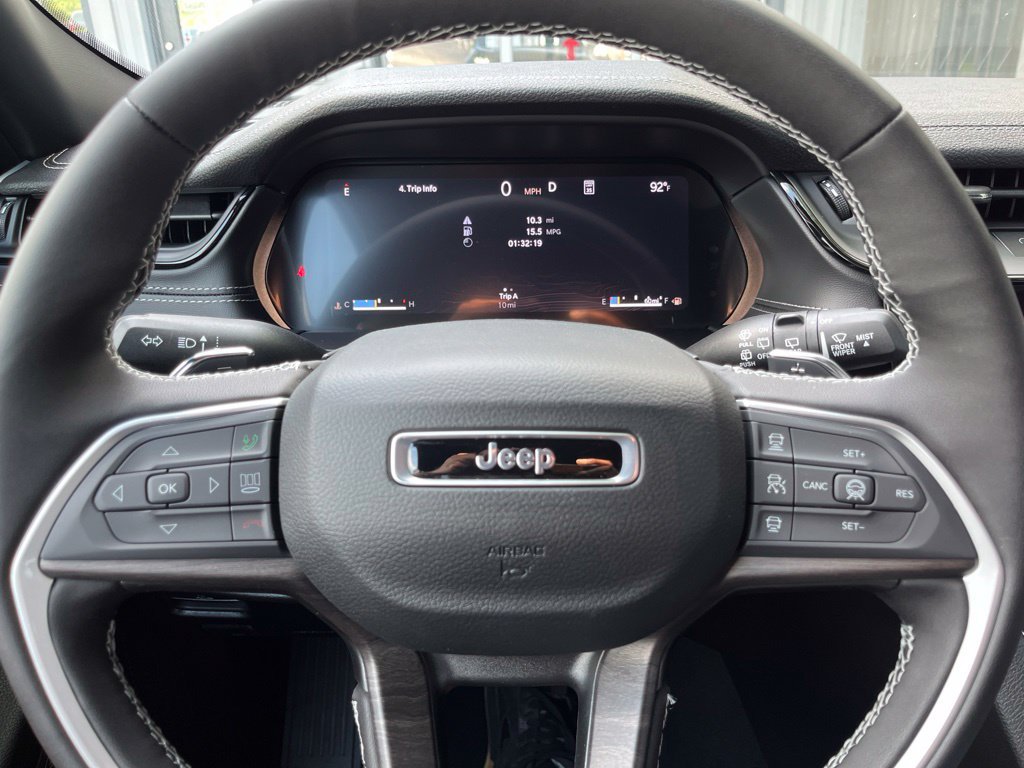 New 2026 Jeep Grand Cherokee Altitude AWD/4WD image 26