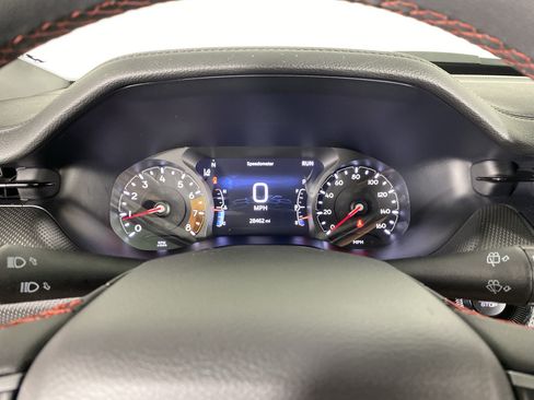 Used 2025 Jeep Compass Trailhawk w/ Sun & Sound Group AWD/4WD image 20