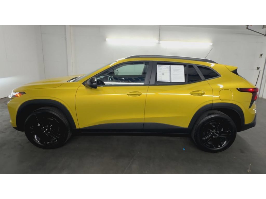Certified 2024 Chevrolet Trax ACTIV FWD image 5